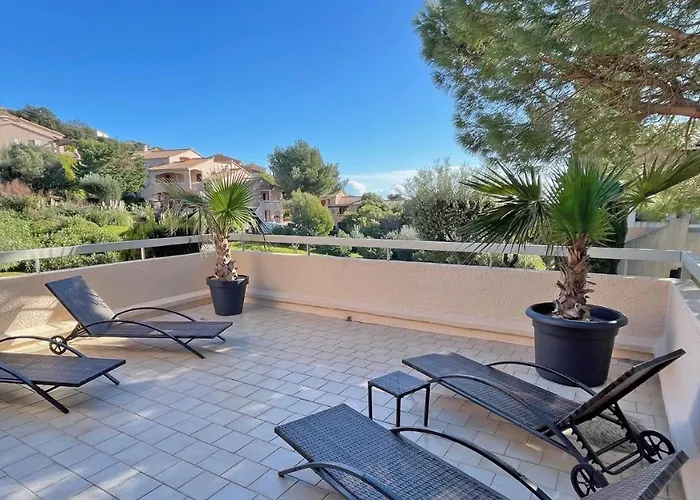 Les Coteaux De La Nartelle Apartamento *