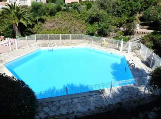 Les Coteaux De La Nartelle Daire *